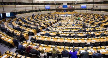 Parlamentul European cere măsuri urgente pentru combaterea crizei locuințelor din UE