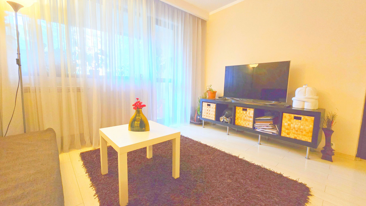 Apartament 2 camere, Favorit, gata de mutat!