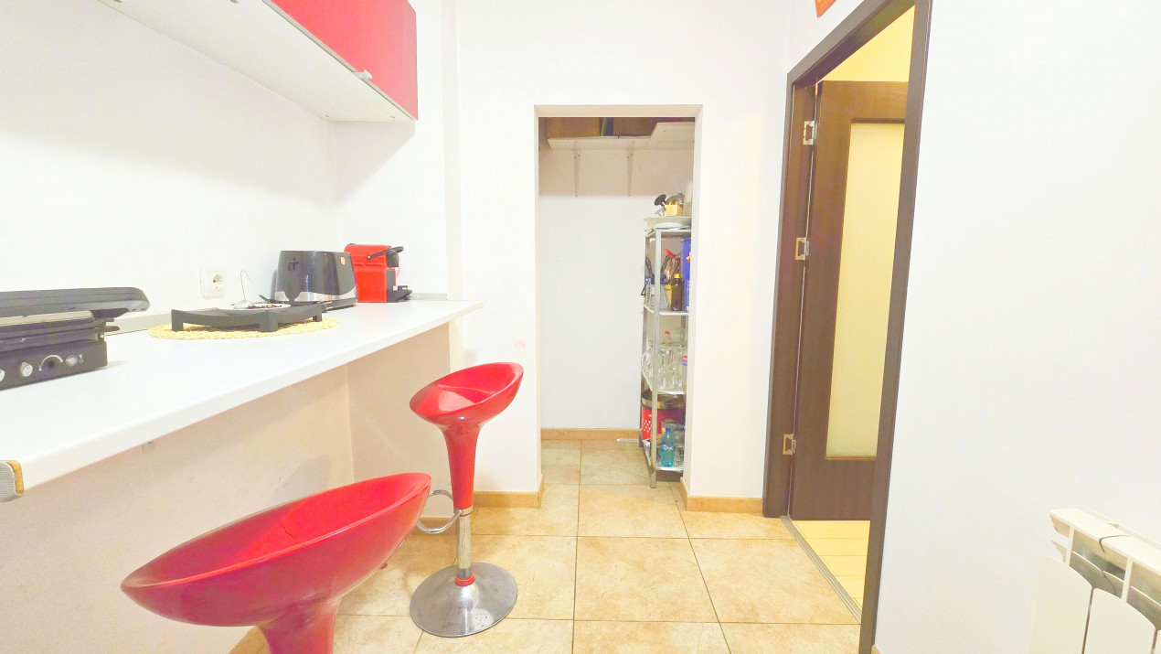 Apartament 2 camere, Favorit, gata de mutat!