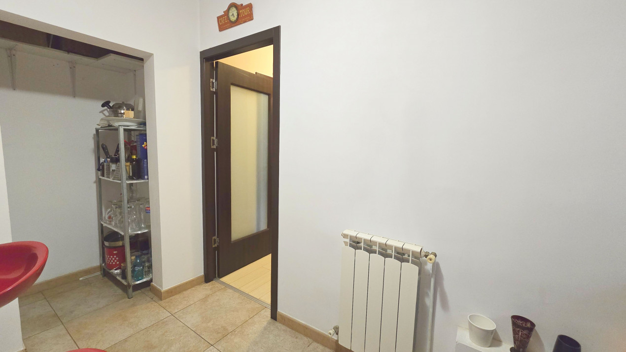 Apartament 2 camere, Favorit, gata de mutat!