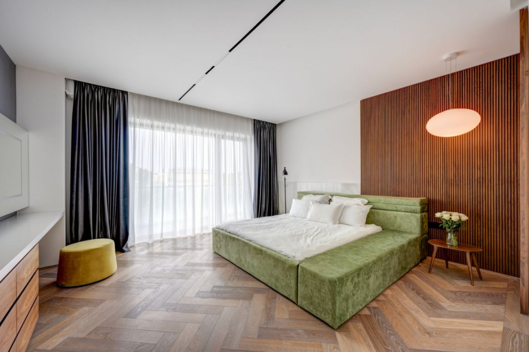 Apartament 5 camere cu terasă 36 mp, 211 mp, vedere pădure – Pines Residence