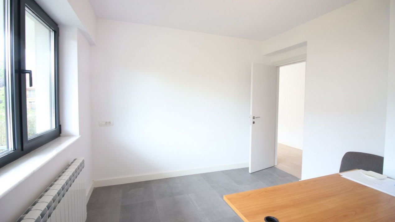 Baneasa-Jolie Ville, apartament 4 camere, 92mp, parter/3, grădină proprie 88mp