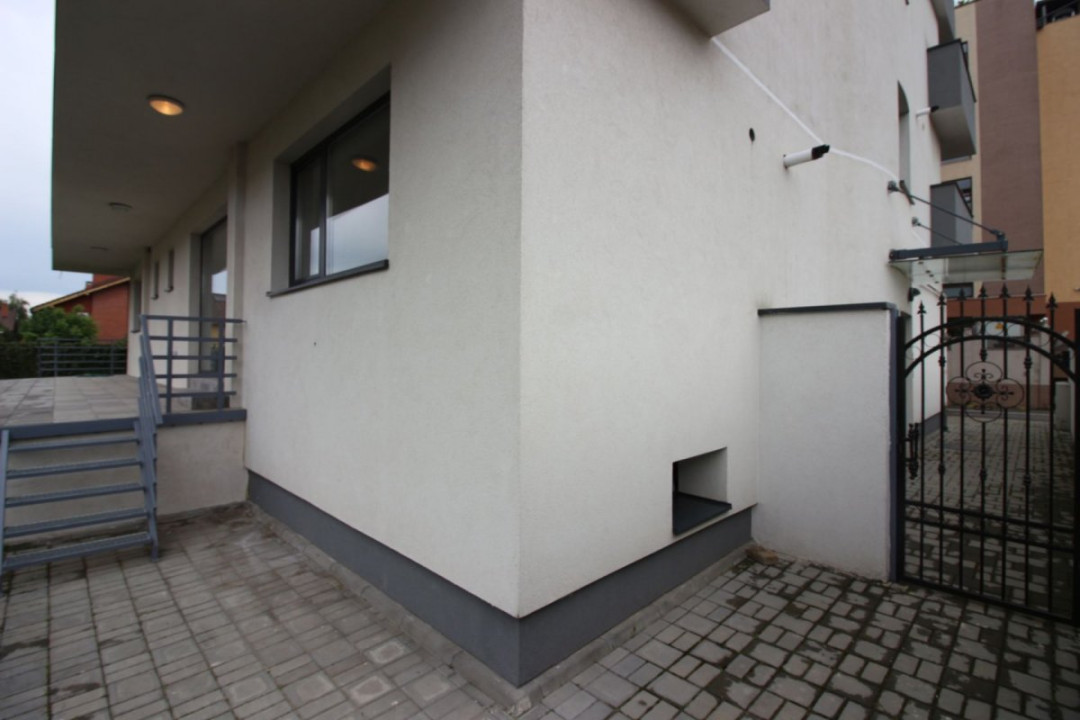 Baneasa-Jolie Ville, apartament 4 camere, 92mp, parter/3, grădină proprie 88mp