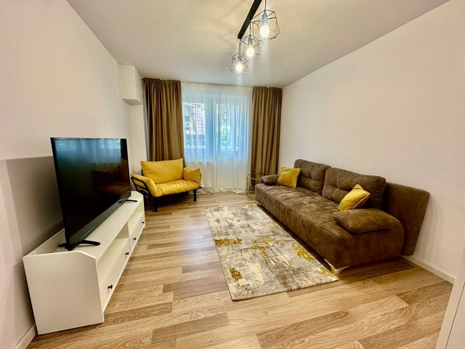 APARTAMENT COCHET, LÂNGĂ ARCUL DE TRIUMF SI PARCUL HERASTRAU!