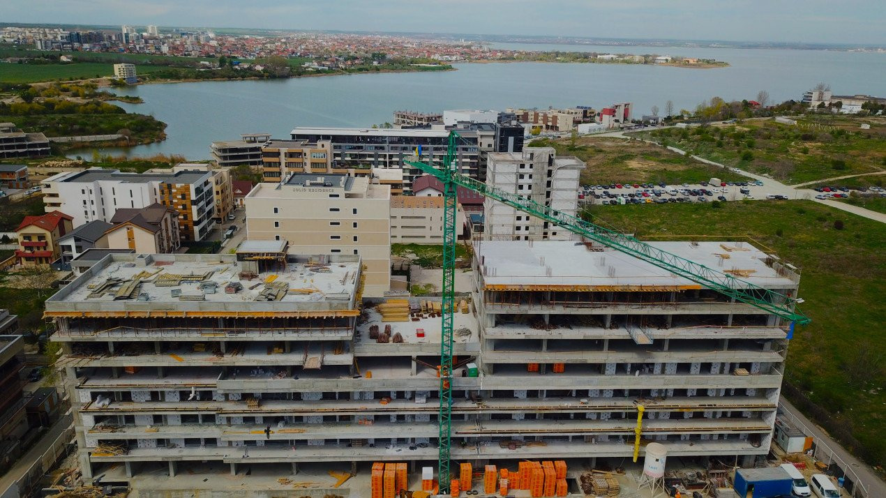 Cea mai buna pozitie! Apartament cu vedere la LAC si la Mare Primavera Campus