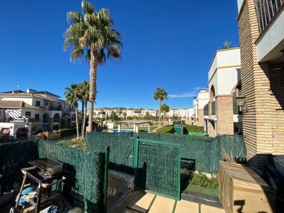 Bungalow de lux grădină privată în Vera Playa, Almería!