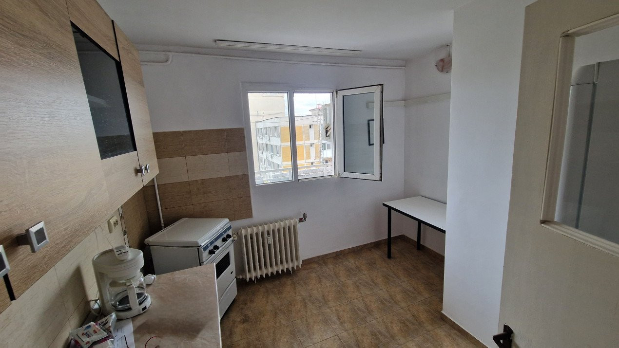 Apartament cu 2 camere de vânzare în zona Drumul Taberei