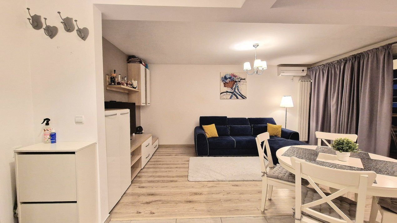 Apartament 3 camere, loc de parcare si terasa, centrala, renovat, Sos Oltenitei