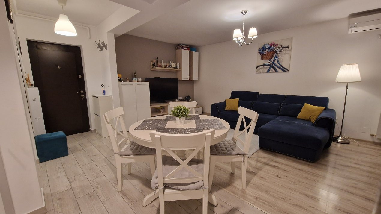 Apartament 3 camere, loc de parcare si terasa, centrala, renovat, Sos Oltenitei