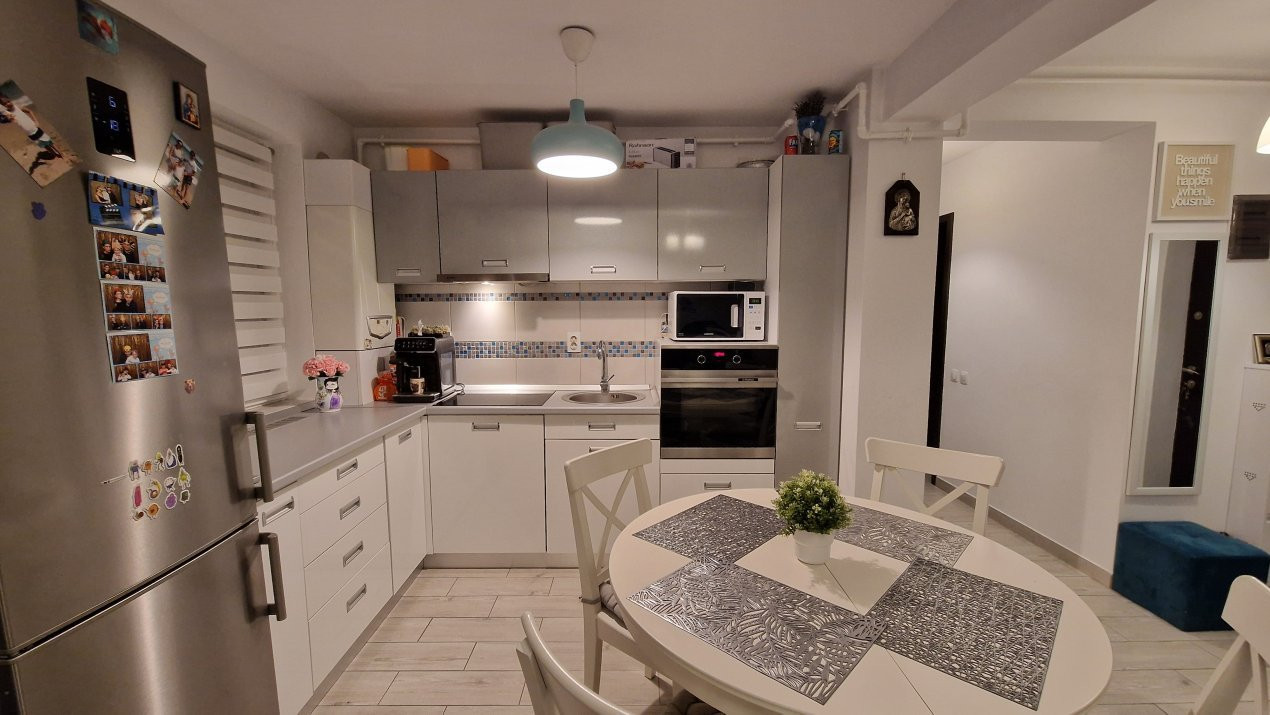 Apartament 3 camere, loc de parcare si terasa, centrala, renovat, Sos Oltenitei