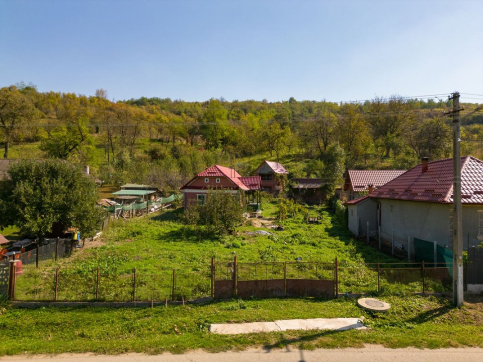 Casă de vânzare în Năsal, cu livadă și acces la pădure și lacuri-Țaga