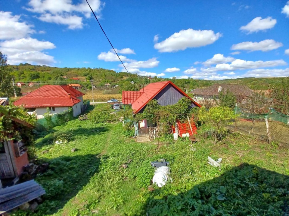 Casă de vânzare în Năsal, cu livadă și acces la pădure și lacuri-Țaga