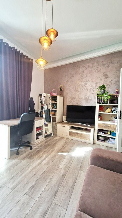 De vanzare apartament spatios de 3 camere langa Gara de NORD