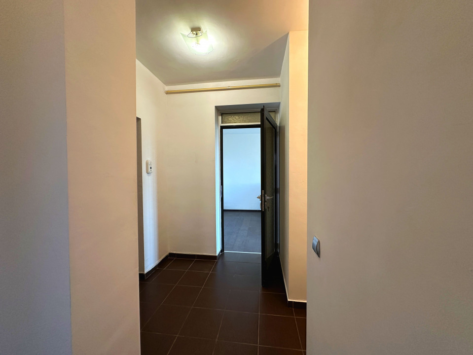 Apartament cu 2 camere de vânzare în Drumul Taberei