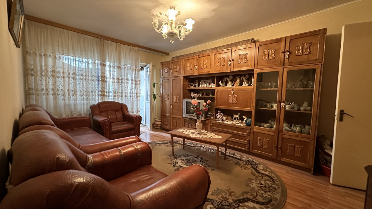 Apartament 3 camere, Gorjului – acces rapid la tot ce ai nevoie