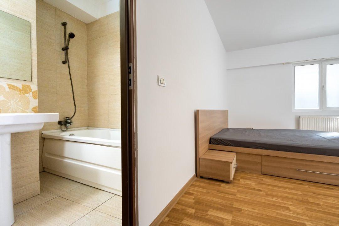  Apartament 4 Camere Crangasi Giulesti Foarte Spatios