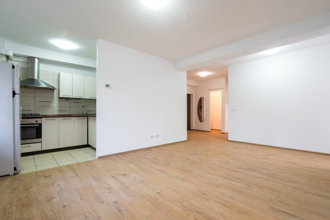  Apartament 4 Camere Crangasi Giulesti Foarte Spatios