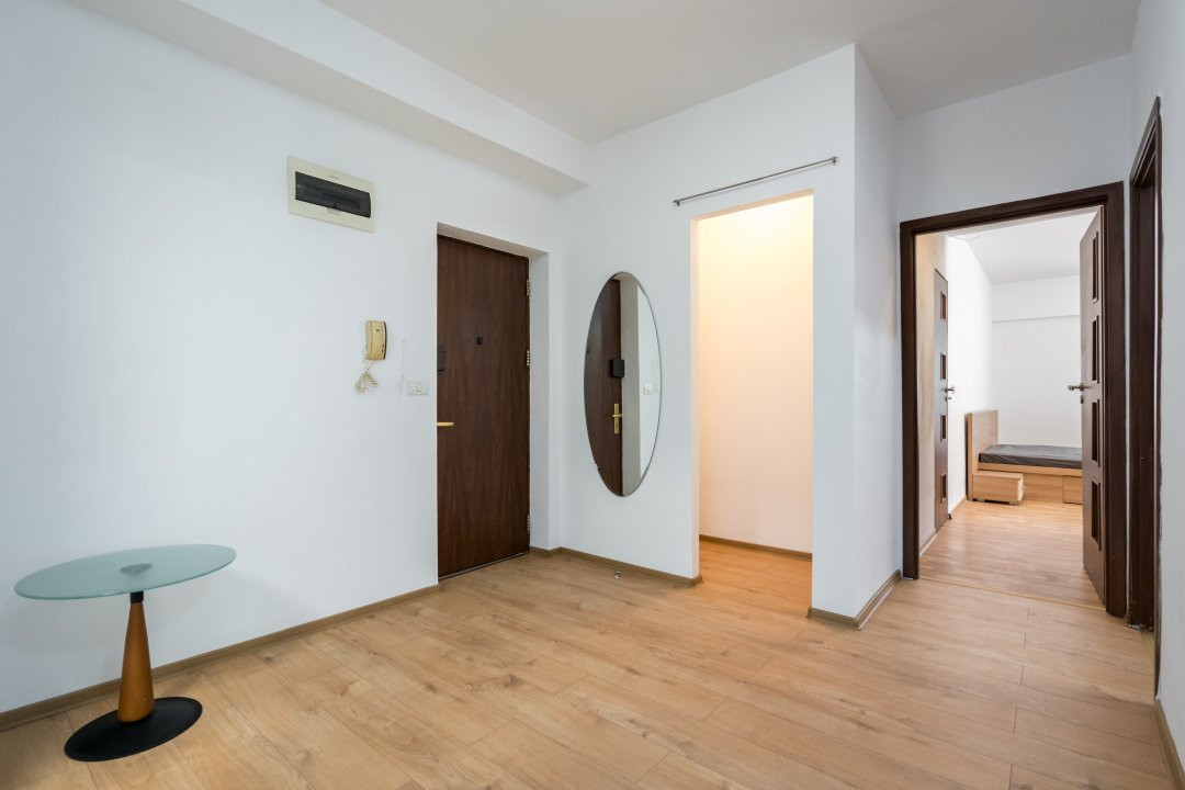  Apartament 4 Camere Crangasi Giulesti Foarte Spatios