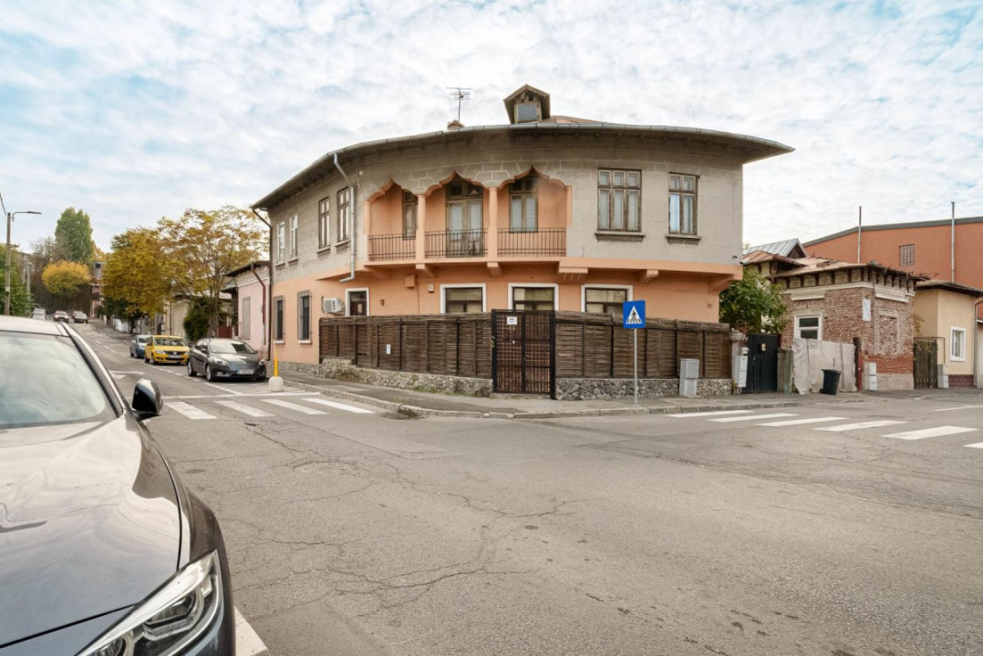 CAROL - REGINA MARIA, APARTAMENT RENOVABIL 80 MP TOTAL, ETAJ 1!