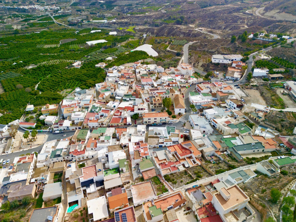 Penthouse-ul tău ideal în Íllar, Almeria!