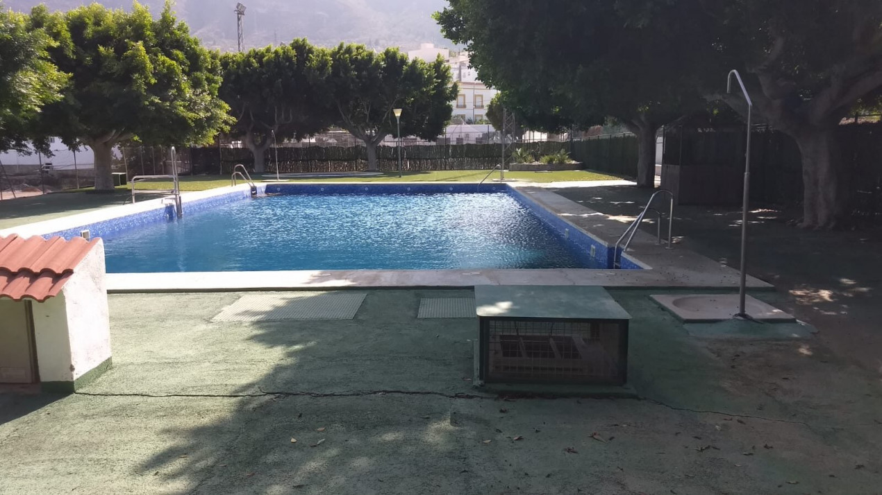 Penthouse-ul tău ideal în Íllar, Almeria!