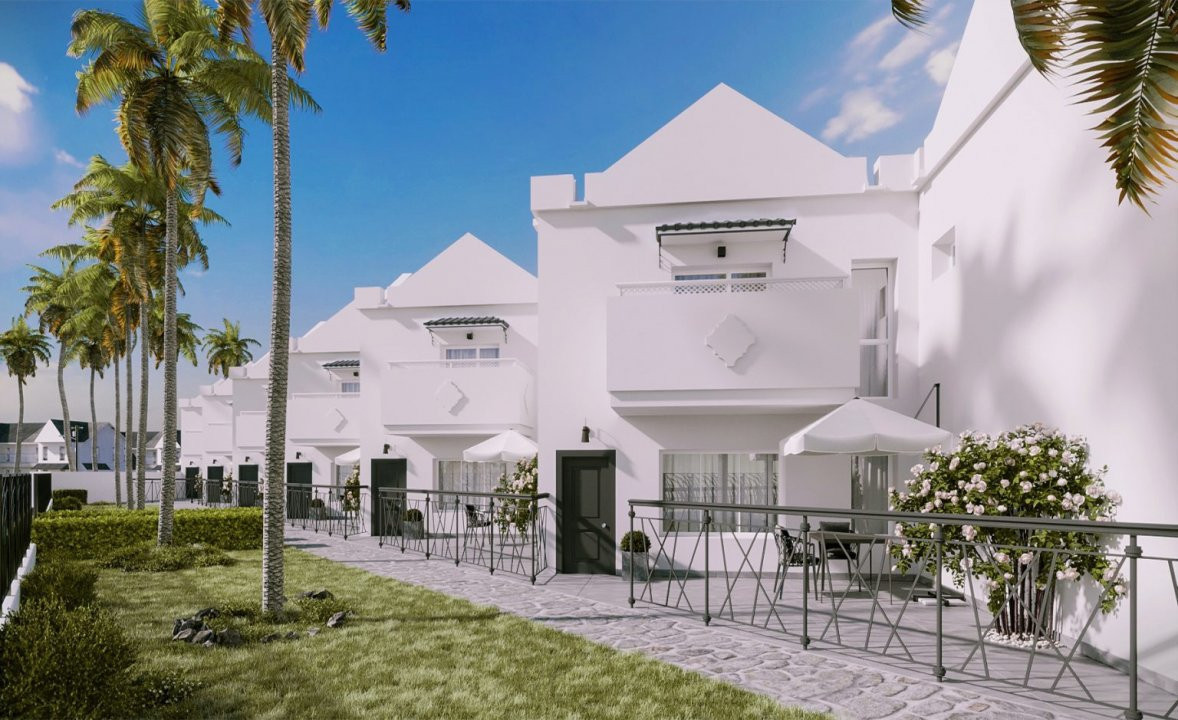 Apartament cu vedere la mare PUEBLO MARINA in Ramada Hotels & Suites by WYNDHAM