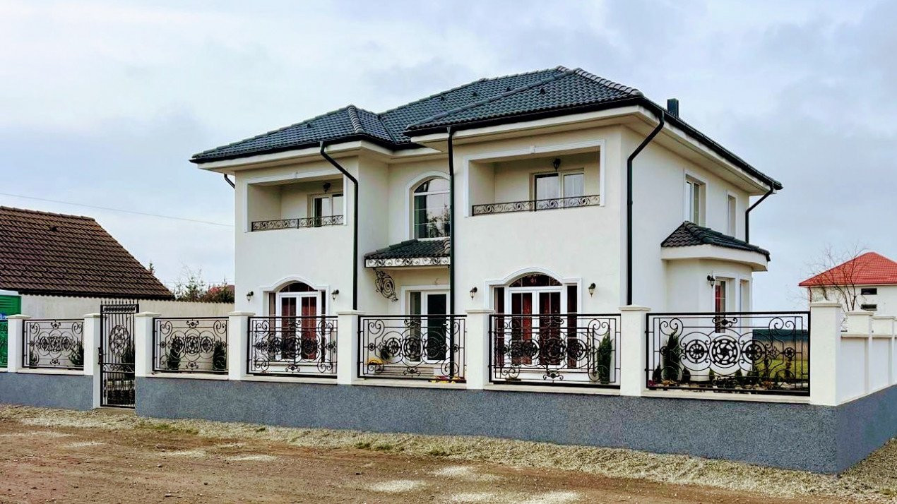 Vila individuala I Suprafata generoasa I 5 camere I 3 bai I teren 490mp