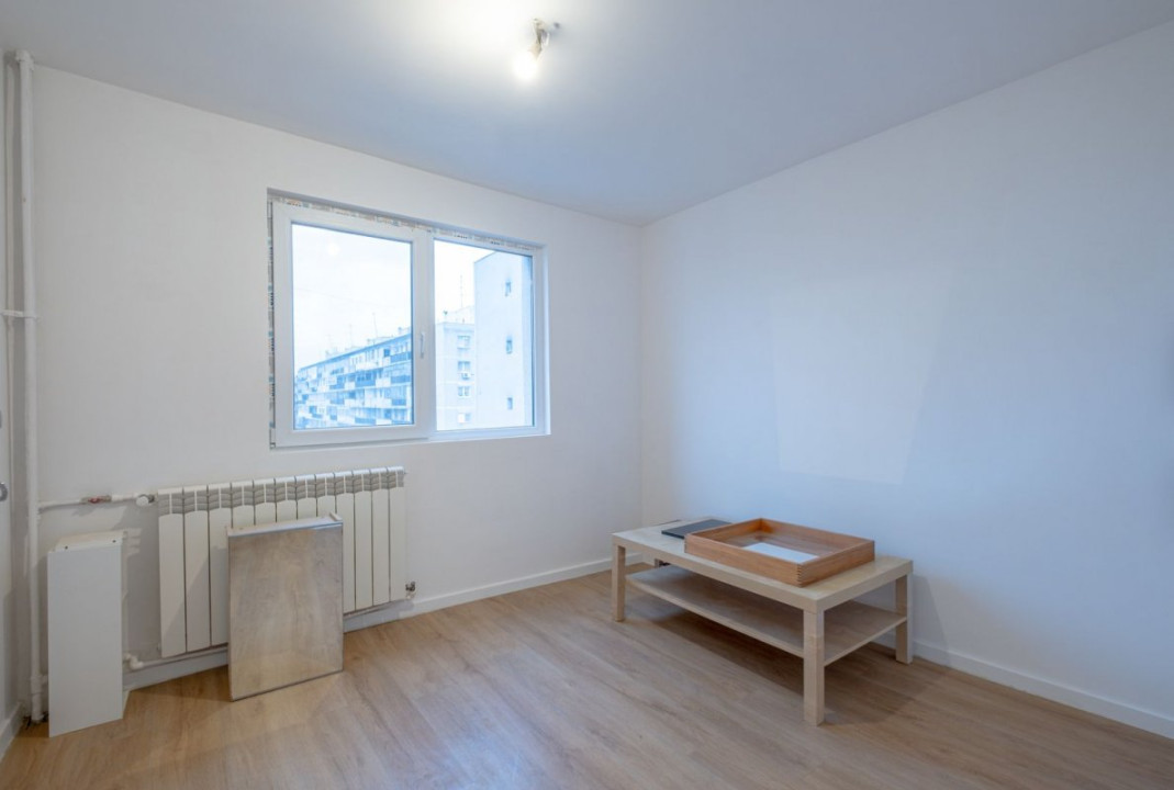 Apartament renovat complet Romancierilor