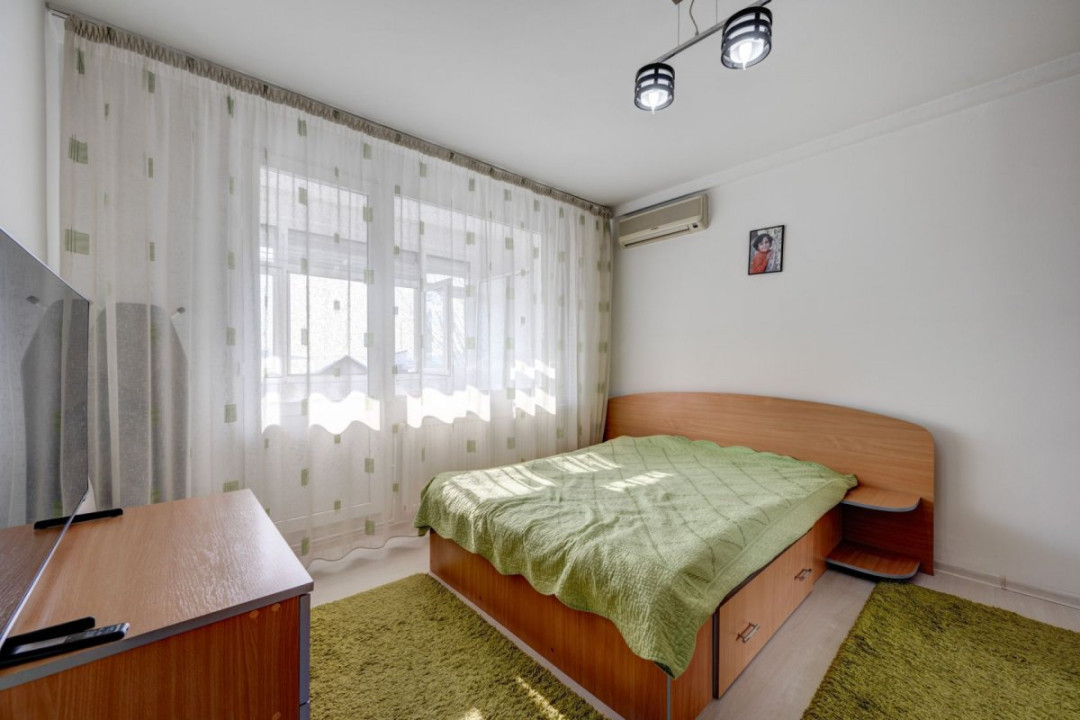 STOIAN-MILITARU, APARTAMENT 4 CAMERE, 80 MP, DECOMANDAT!