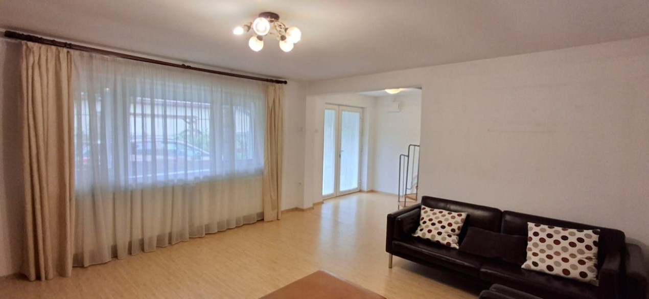 Casa  de vanzare  Buftea centru 