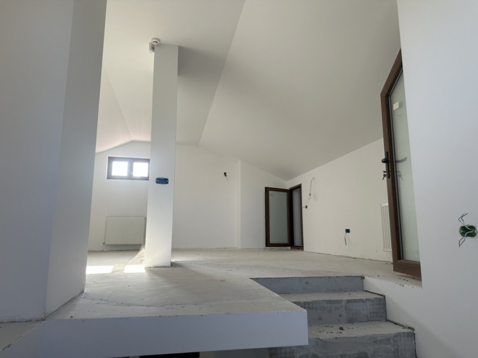 CORBEANCA-PARADISUL VERDE VILA P+E+M 507 MP, LOT 1095 MP 