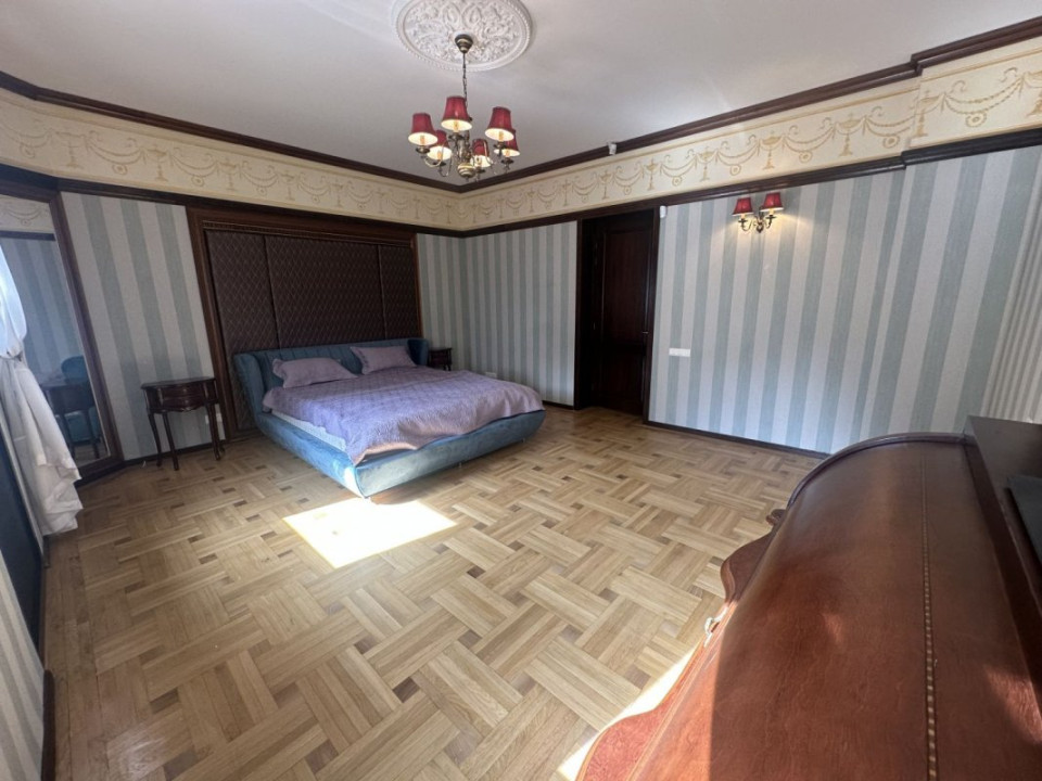 ARMENEASCA Apartament 6 camere 190 MP!