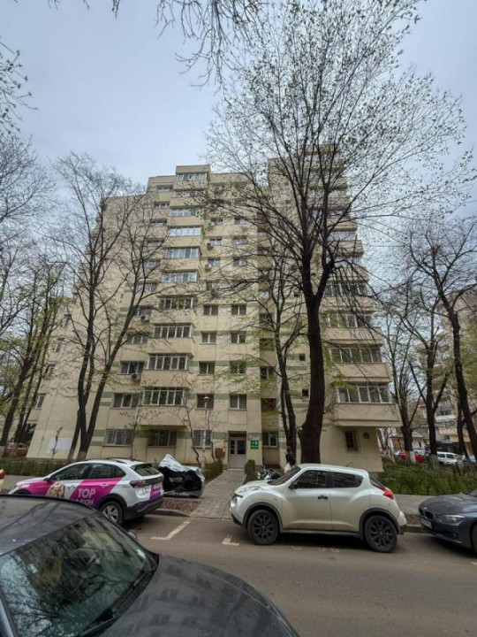 Apartament 4 camere, la 5 minute de Parc