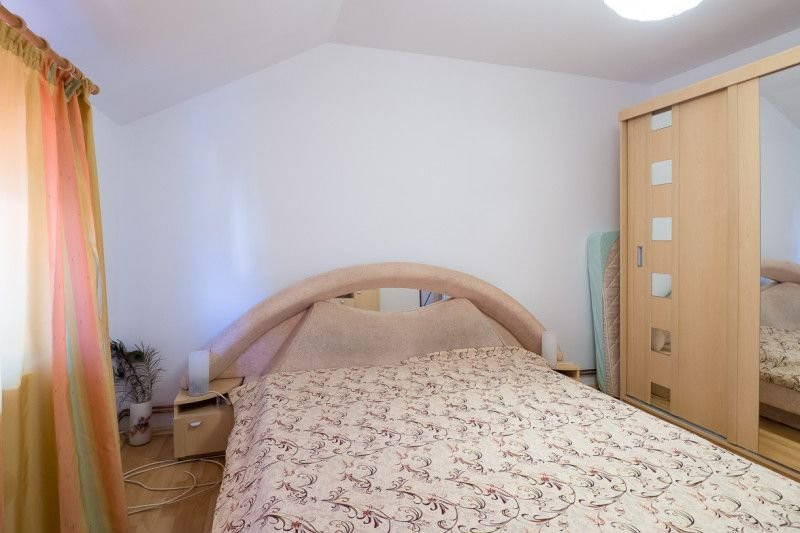 Vila individuala la cheie,  curte proprie, 5 camere in Pantelimon