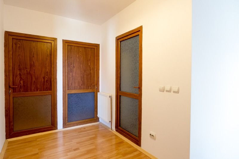 Vila individuala la cheie,  curte proprie, 5 camere in Pantelimon