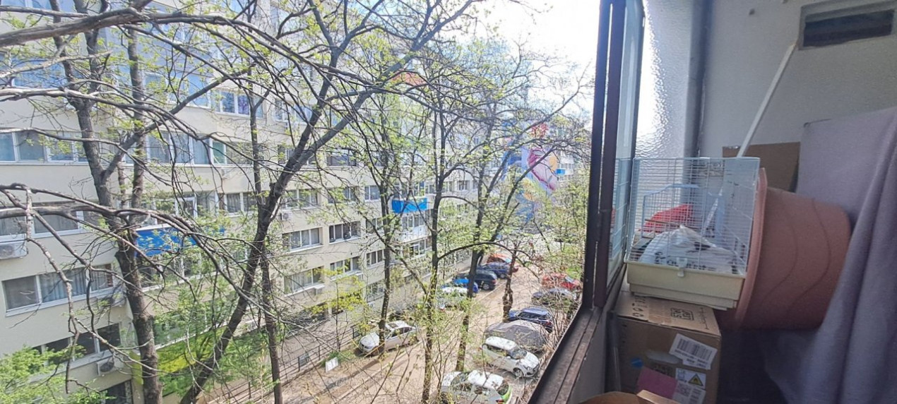 2 camere langa Metrou Eroii Revolutiei