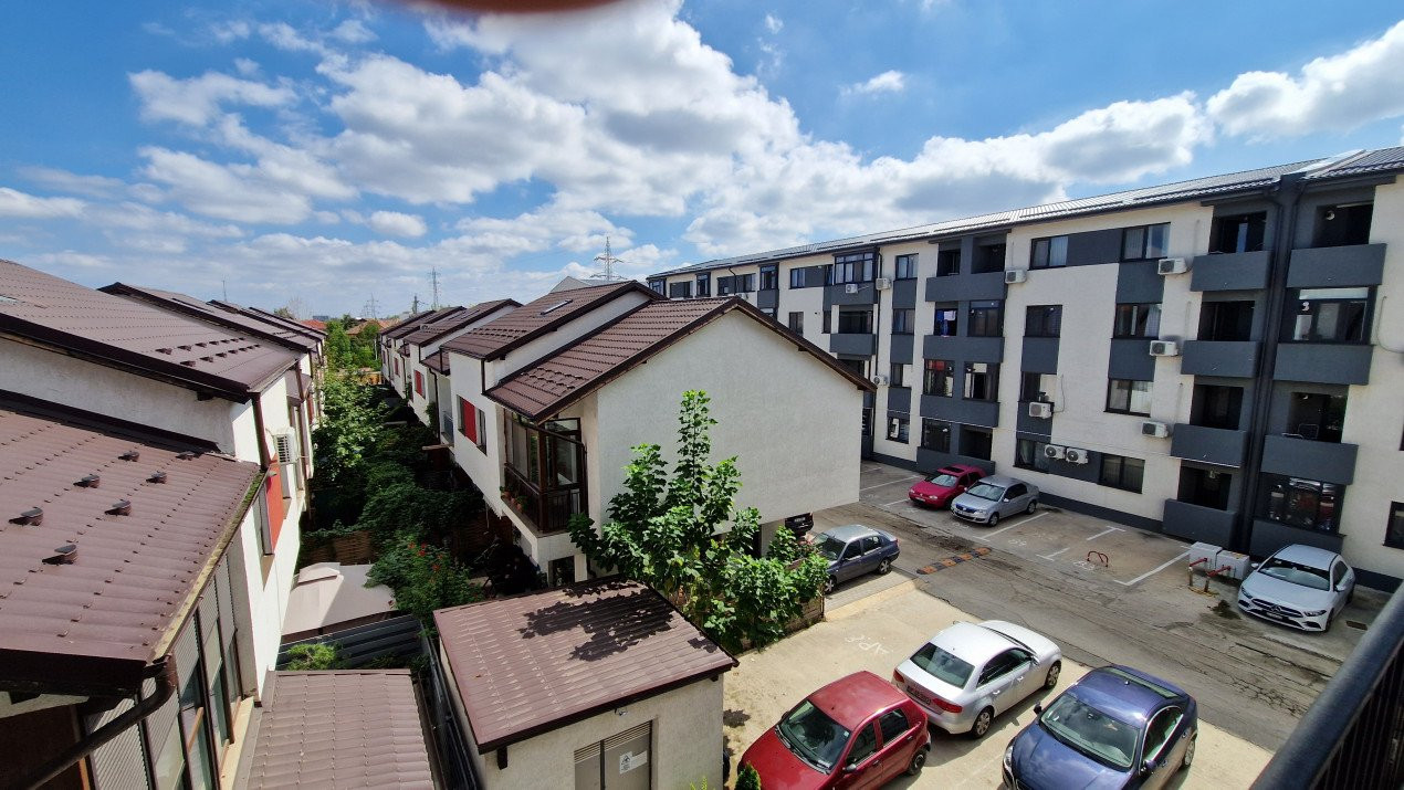 De vanzare garsoniera spatioasa pe CRINULUI langa Mega in ROSU