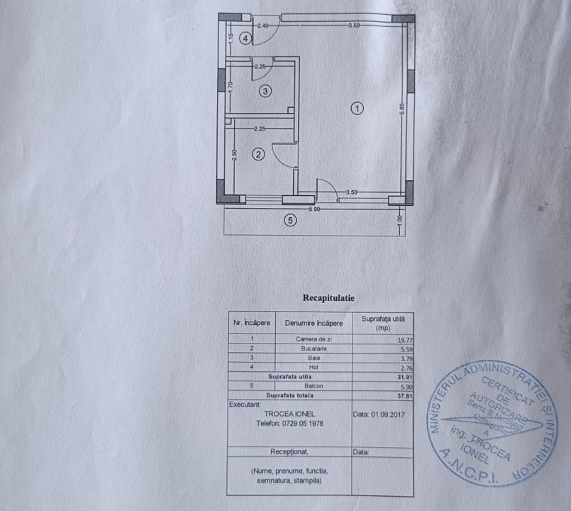 De vanzare garsoniera spatioasa pe CRINULUI langa Mega in ROSU