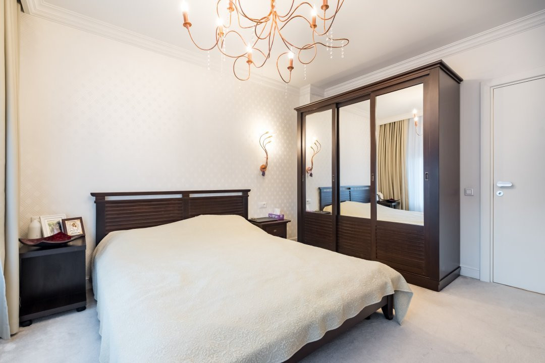 Vila Titan de vanzare - O proprietate care va depăși orice așteptare!