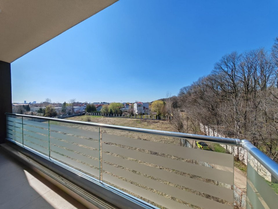 Apartament 2 camere cu 71 mp utili, vedere spre pădure și apusuri spectaculoase