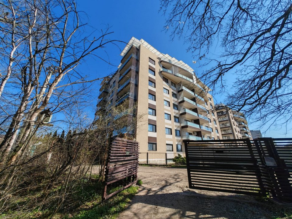 Apartament 2 camere cu 71 mp utili, vedere spre pădure și apusuri spectaculoase