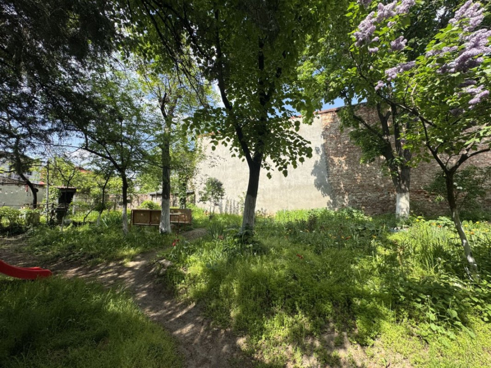 Garsoniera cu parcare și o cameră bonus