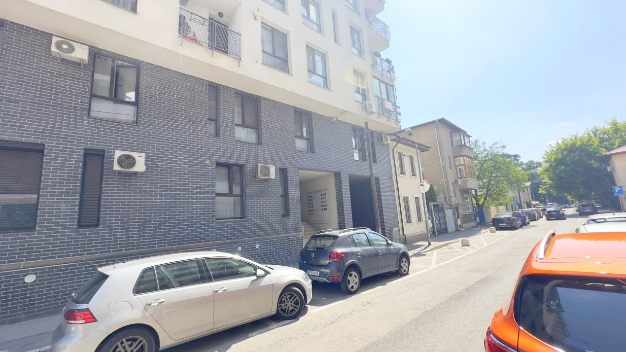 Tineretului - Sincai, Garsoniera Strada Frigului!