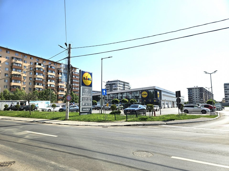 De vanzare 2 camere la LiDL pe Rezervelor- Militari Residence