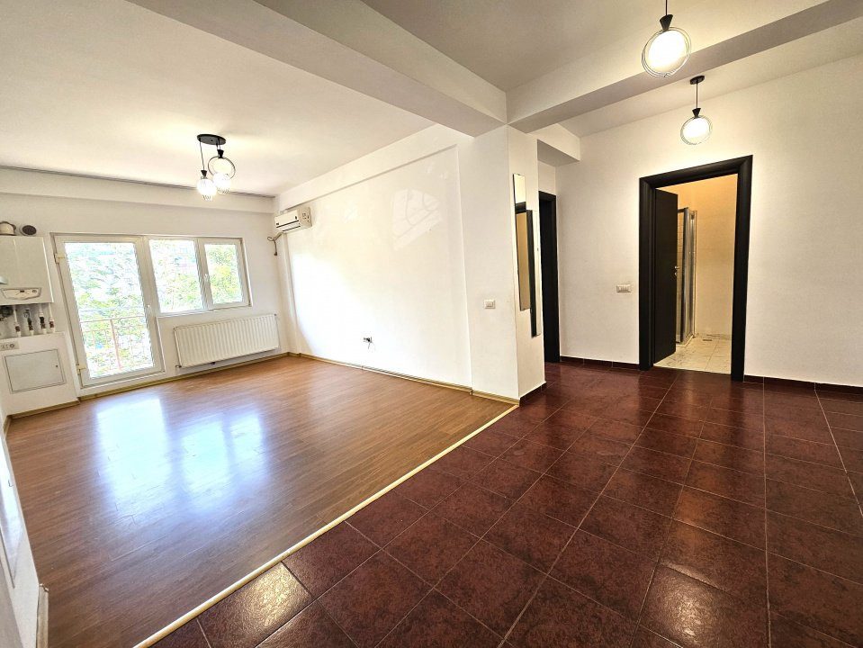 De vanzare 2 camere la LiDL pe Rezervelor- Militari Residence