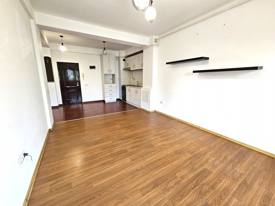 De vanzare 2 camere la LiDL pe Rezervelor- Militari Residence