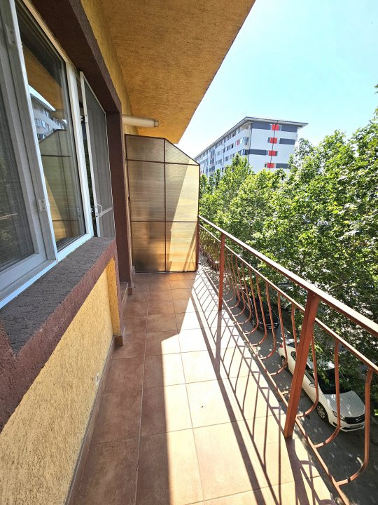 De vanzare 2 camere la LiDL pe Rezervelor- Militari Residence