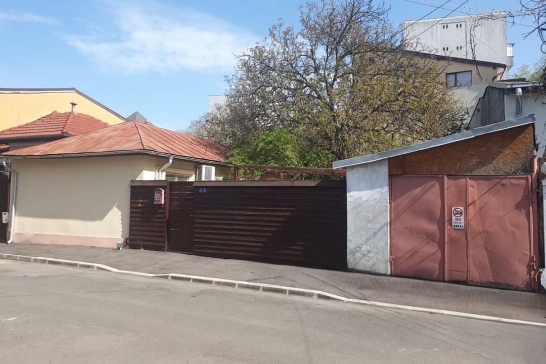 Teren cu Aut. Constr. 2025, zona Ion Mihalache - Intrarea Alpinistilor, nr 6-8, ideal constructie casa