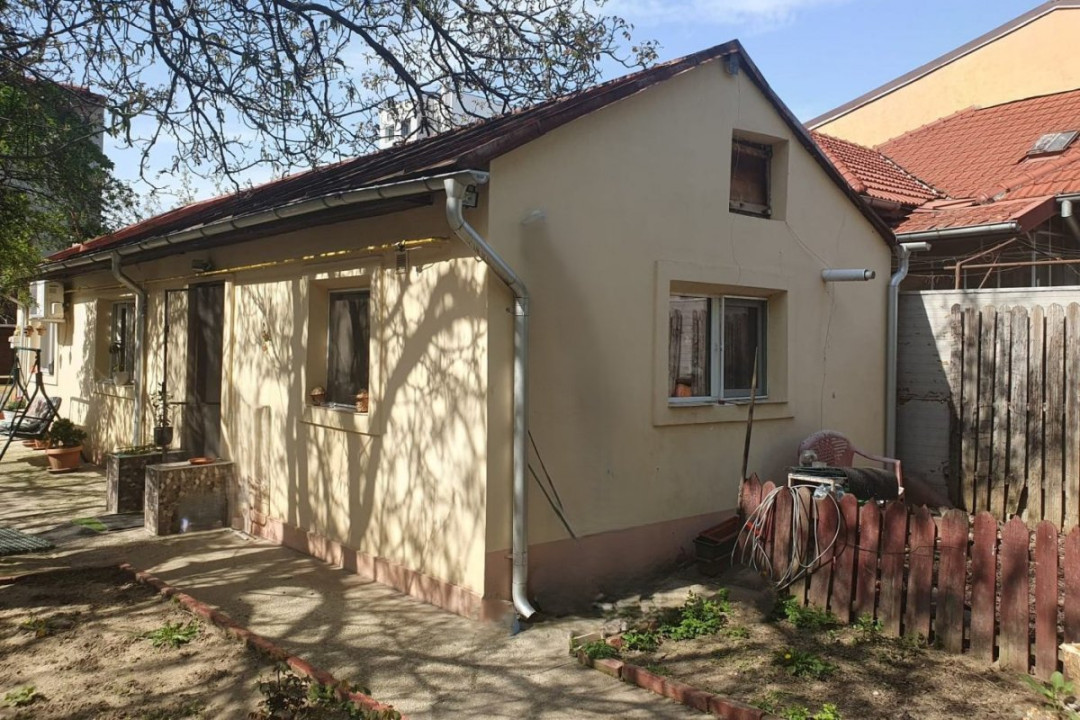 Teren cu Aut. Constr. 2025, zona Ion Mihalache - Intrarea Alpinistilor, nr 6-8, ideal constructie casa