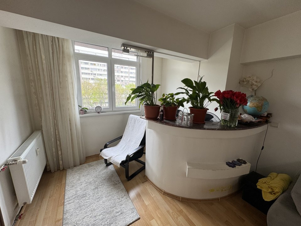 VANZARE APARTAMENT 3 CAMERE - LUJERULUI- MOBILAT UTILAT - METROU 